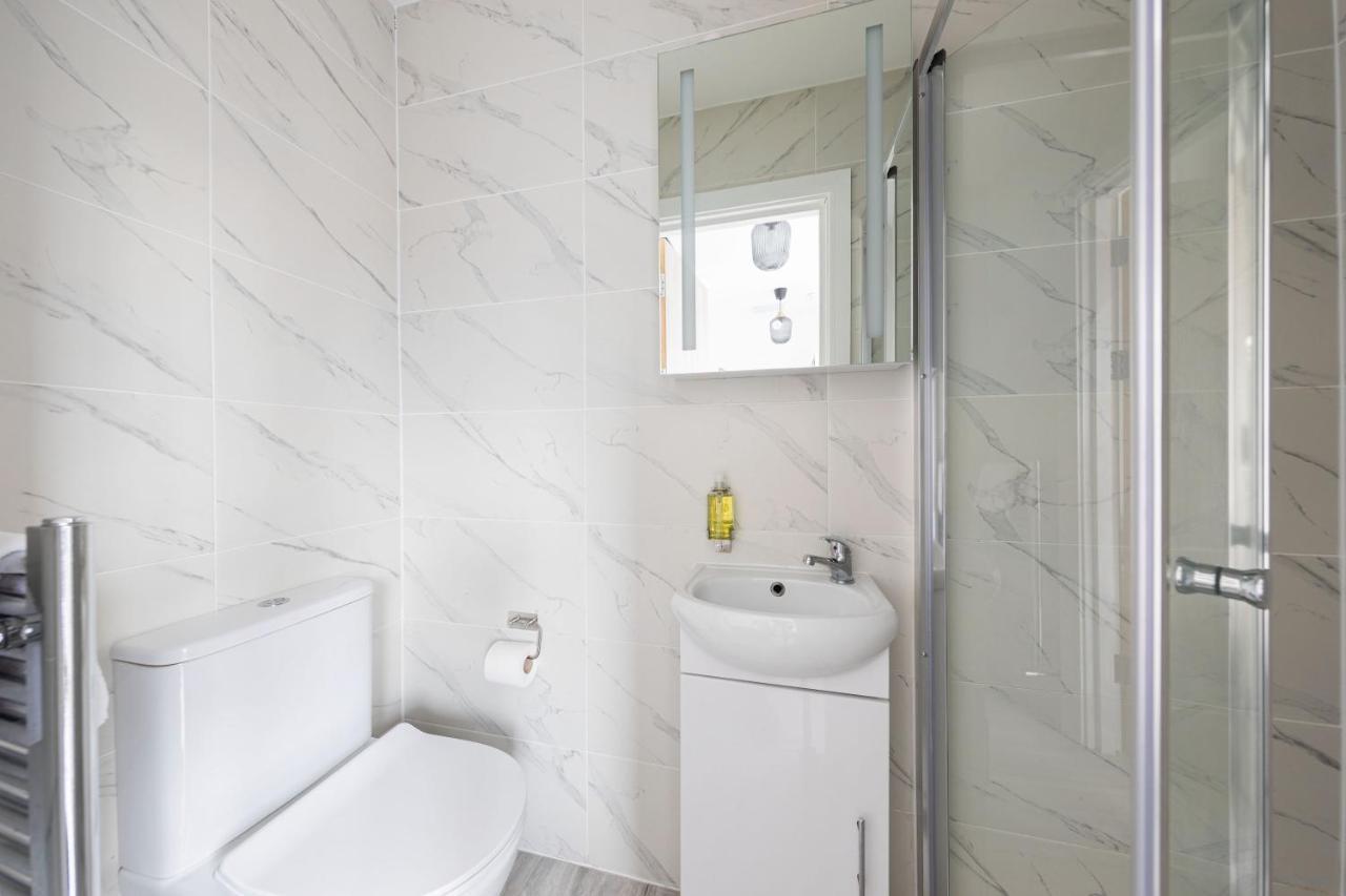 Garden View Standard Double 5Min Walk To Tufnell Park Apartment ลอนดอน ภายนอก รูปภาพ
